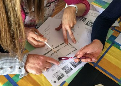 Vejeces en construcción: Análisis sociomaterial del diseño de innovaciones habitacionales para las personas mayores.