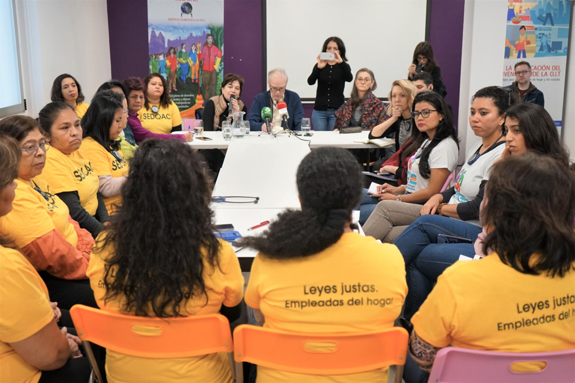 “Like family”. Collective action, everyday life and political subjectivity of domestic and care workers